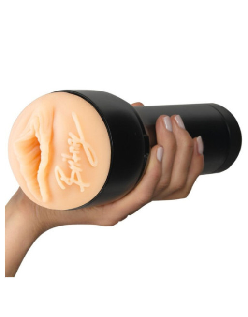 KIIROO - FEEL BRITNEY AMBER MASTURBATORE